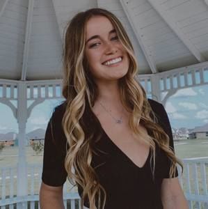 Meet your Posher, Madison